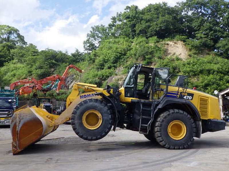 KOMATSU 鏟土機, WA470-10