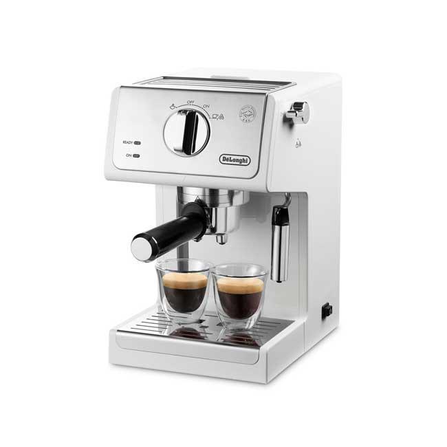 半自動咖啡機推薦：迪朗奇 DeLonghi ECP3220J 義式咖啡機