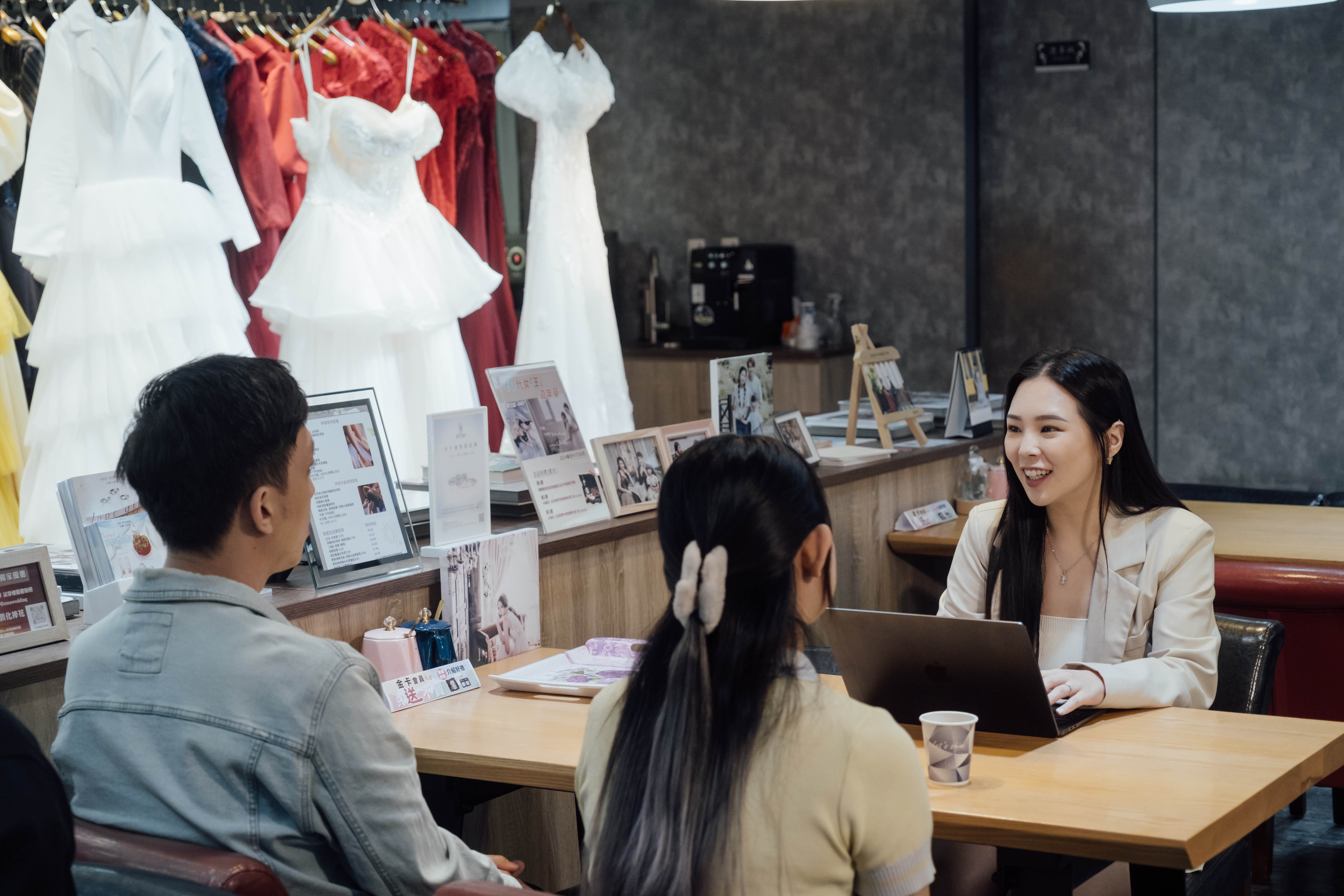 愛用者分享： 使用 zingala 銀角零卡分期，婚禮顧問許寧倢輕鬆管理現金流